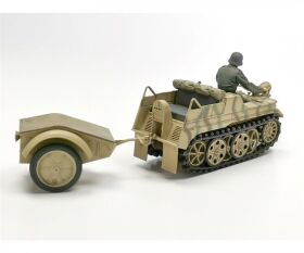 TAMIYA 1:35 Dt. Sd.Kfz.2 Kettenkrad (Mit.Prod.) / 300035377