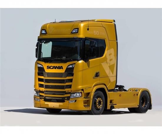 ITALERI 1:24 SCANIA S730 Highline 4x2 / 510003927