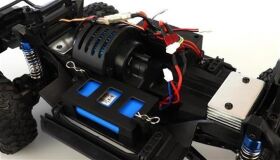 AMEWI Dirt Climbing Pioneer Crawler 4WD 1:10 RTR