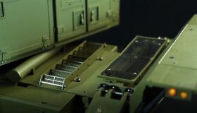 AMEWI / U.S. M747 Sattelauflieger Radar grün KIT / 22561