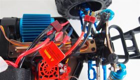 AMEWI / Crusher Monstertruck brushless 4WD 1:10 RTR / 22569