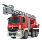 JAMARA Feuerwehr Drehleiter Mercedes-Benz Antos 1:20 2,4GHz mit Spritzfunktion / 404960