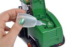 AMEWI / RC Feldhäcksler mit Maisgebiss, Licht & Sound, 1:24 RTR / 22595