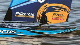 AMEWI / Focus III Racing Segelyacht 100cm 2,4GHz RTR blau / 26099