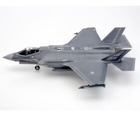 TAMIYA 1:48 US F-35A Lightning II / 300061124