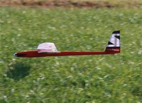 Robbe Modellsport Slider Q / QE High Performance 4-Klappen Elektroflugmodell, Sperrholz/Balsa-Holzbausatz