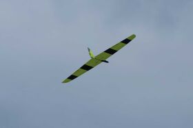 Robbe Modellsport VAYU Nurflügel Modell Holzbausatz in innovativer Sperrholzbauweise / 2695