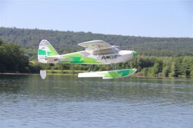 Multiplex FunCub NG (Next Generation) BauKasten oder RR fertig Mpodell in Grün / Blau