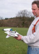 MULTIPLEX Xeno Nurflügler Uni / Kit oder Kit+