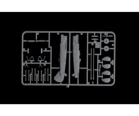 ITALERI 1:72 Fiat CR 32 Freccia / 510001438