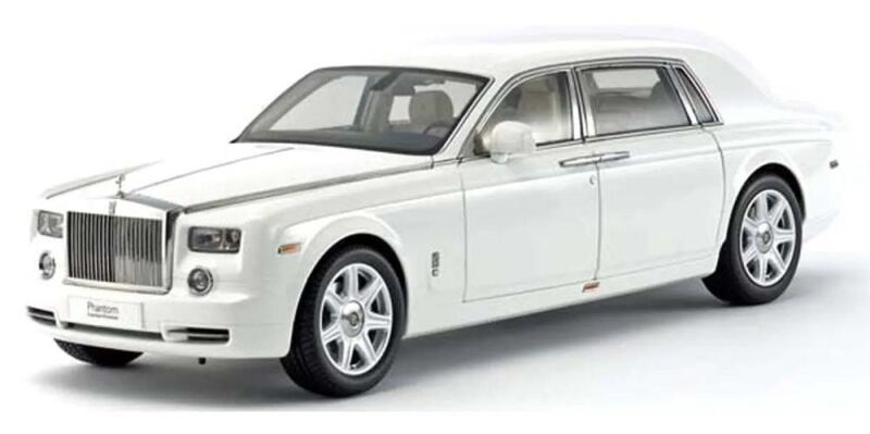 Kyosho 1:18 Rolls-Royce Phamtom EWB English White 2012 / KS08841EW2