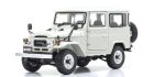 Kyosho 1:18 Toyota Land Cruiser 40 Van (BJ42V) 1980 Weiss / KS08971W