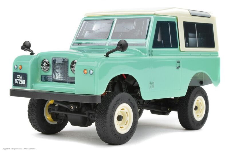 Carisma Adventure MSA-1E 2.0 Spec 1968 Land Rover D Series IIA RTR 1/24 Scale / CA-87268