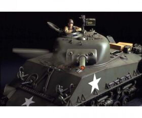 TAMIYA 1:16 RC US Panzer Sherman M4 Full Option / 300056014