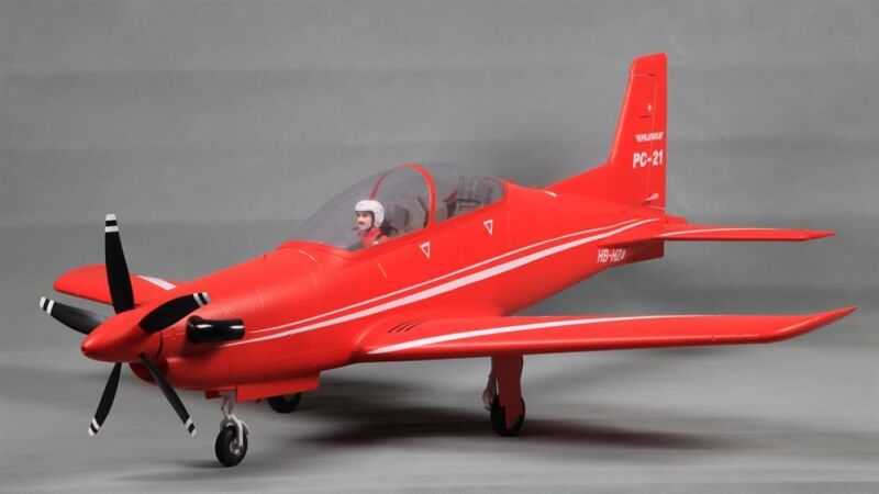 FMS Pilatus PC-21 PNP 110 cm