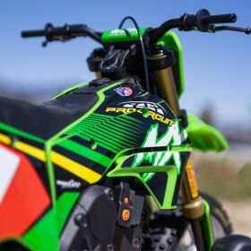 LOSI 1/4 Promoto-MX Motorcycle RTR mit Battery und Charger Pro Circuit / LOS06002