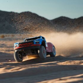 ARRMA MOJAVE 1:8 4X4 4S BLX Desert Truck RTR, blau / ARA4404T2