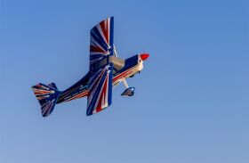 E-Flite Decathlon RJG 1.2m BNF Basic mit AS3X und SAFE Select / EFL09250