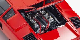Kyosho 1:12 Lamborghini Countach LP400 1974 Red / KS08611R