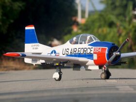 VQ Model Fahrwerk VQ-ARE33 T-28 Trojan / 1770mm / 15396-F