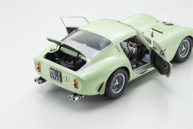 Kyosho 1:18 Ferrari 250 GTO Goodwood Tourist Trophy 1962 Nr.15 / KS08438C