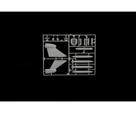 ITALERI 1:72 EF-111 A Raven / 510001235