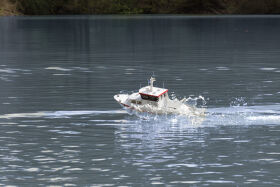 Aero Naut Naval Rescue Boat RC Modell Bausatz / 306400