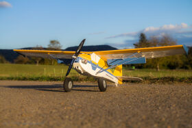 Aero Naut Sporty Querrudertrainer RC Modell Bausatz / 136700