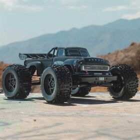 ARRMA 1/8 NOTORIOUS 6S 4X4 RTR Brushless Stunt Truck Black / ARA8611V6T1