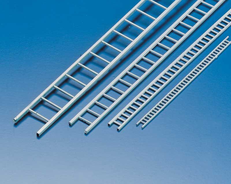 Plastruct KL-12 Leiter 1:32 ABS (2 Stück) / 190424