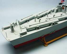DUMAS BOATS PT-212 78 Higgins Patrol Torpedo Boat Kit /...