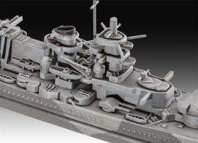 Revell Modellbausatz mit Basiszubehör Starter Kit Battleship Gneisenau / 75181
