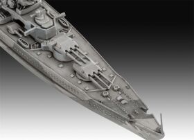 Revell Modellbausatz mit Basiszubehör Starter Kit Battleship Gneisenau / 75181