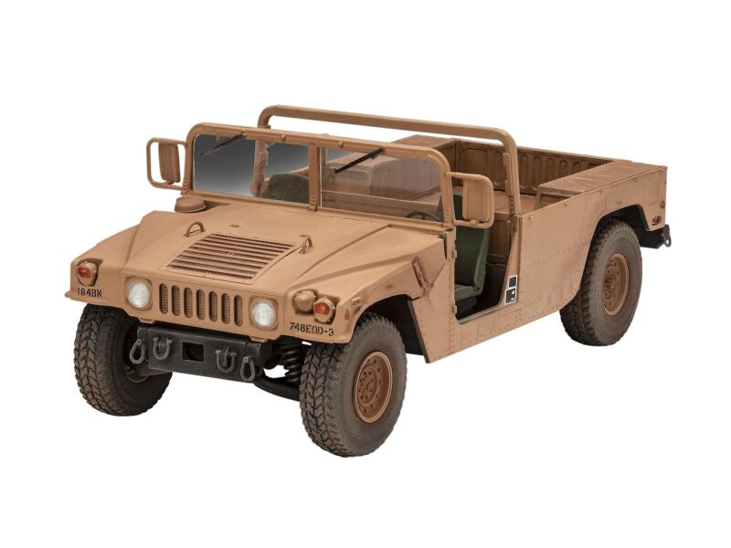 Revell Modellbausatz HMMWV M109 7A2 / 03366