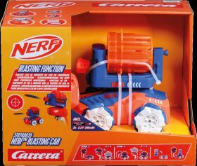 Carrera RC Ferngesteuertes Auto 2,4GHz Nerf(TM) Blasting...