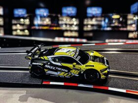 Carrera GO!!! Autorennbahn Fahrzeug Audi R8 LMS GT3 evo...