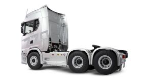 AMEWI / Scania 770 S Zugmaschine 6x6 1:14 RTR silber / 22714