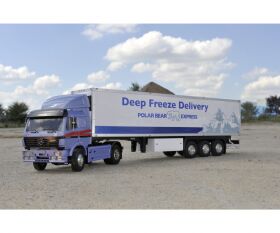 TAMIYA 1:14 RC 3-Achs-Kühlauflieger Bausatz / 300056319