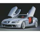 1:24 Mercedes-Benz SLR McLaren Street / 300024290