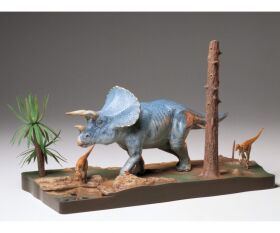 1:35 Triceratops Diorama Set / 300060104