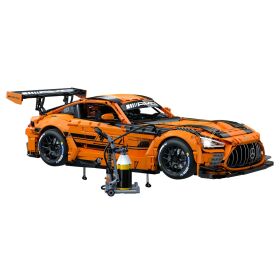 CaDA Mercedes-AMG GT3 1:8 orange Bricks / 402899