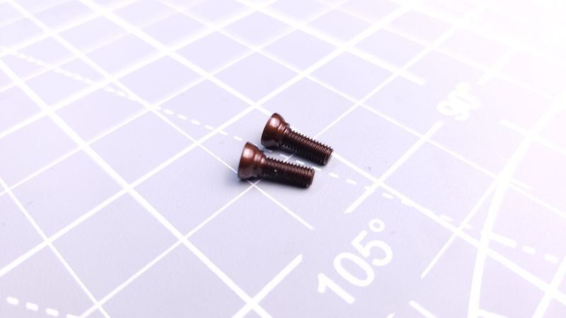 Plus 2 HRC Pivot Screw (2) / CRC3135