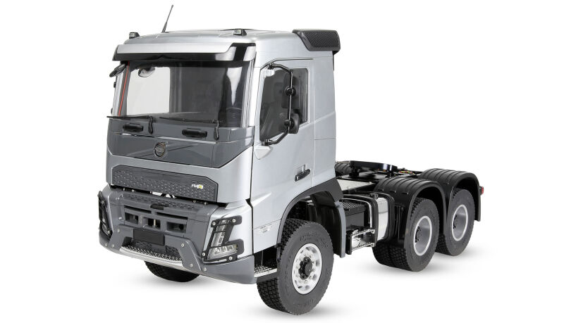 AMEWI / Volvo FMX E013 Zugmaschine 6x4 1:14 RTR silber / 22753