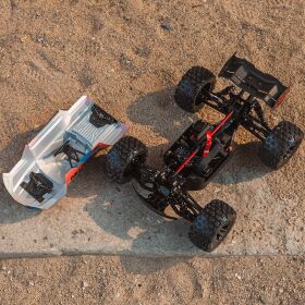 ARRMA KRATON V6 1:8 6S BLX 4X4 Brushless Speed Monster Truck RTR, grün/schwarz / ARA8608V6T3