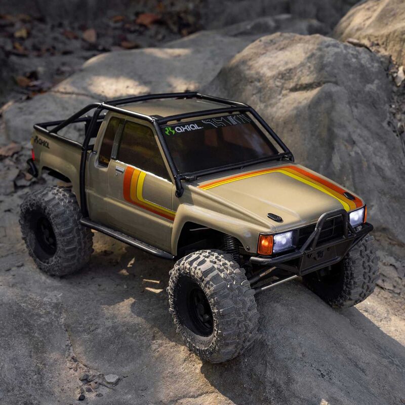 Axial SCX10 III 1987 Toyota SR5 1:10 4X4 Brushed Rock Crawler RTR, braun / AXI-2062T1