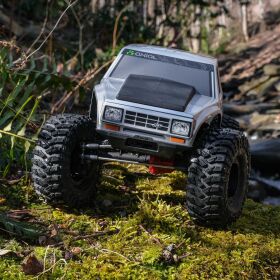 Axial SCX10 III Coyote 1:10 4X4 Brushed Rock Crawler RTR, silber / AXI-2036T1