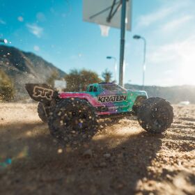 ARRMA MINI KRATON 3S DSC 1:16 4X4 Brushless Speed Monster Truck RTR, inkl. Akku & Ladegerät, türkis/pink / ARA2508ST2