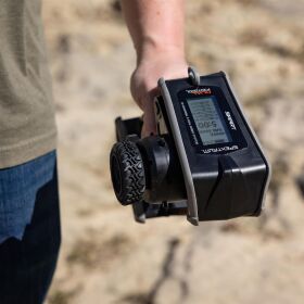 Spektrum DX Rugged+ 12-Kanal DSMR+ Fernsteuerung mit SR615 Empfänger / SPM6220