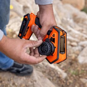 Spektrum DX Rugged+ 12-Kanal DSMR+ Fernsteuerung (nur Sender), orange / SPMR6220O