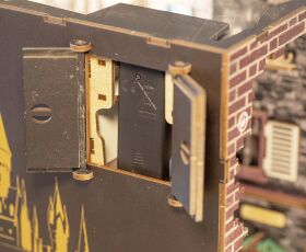 Revell Tiny Adventures - Harry Potter "Diagon Alley" Book Nook Miniaturwelt aus Holz zum Zusammenbauen / 530